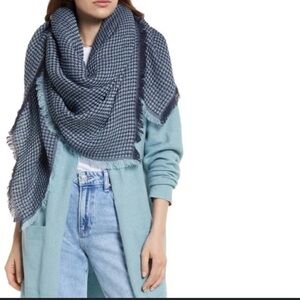 Treasure & Bond Thermal Knit Scarf - Blue Combo NWT -One Size